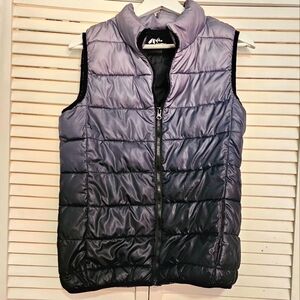 Jackson Hole ombré grey puffer vest Size Medium